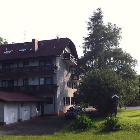 Hotel Bacchusstube Garni Goldbach  Exteriör bild